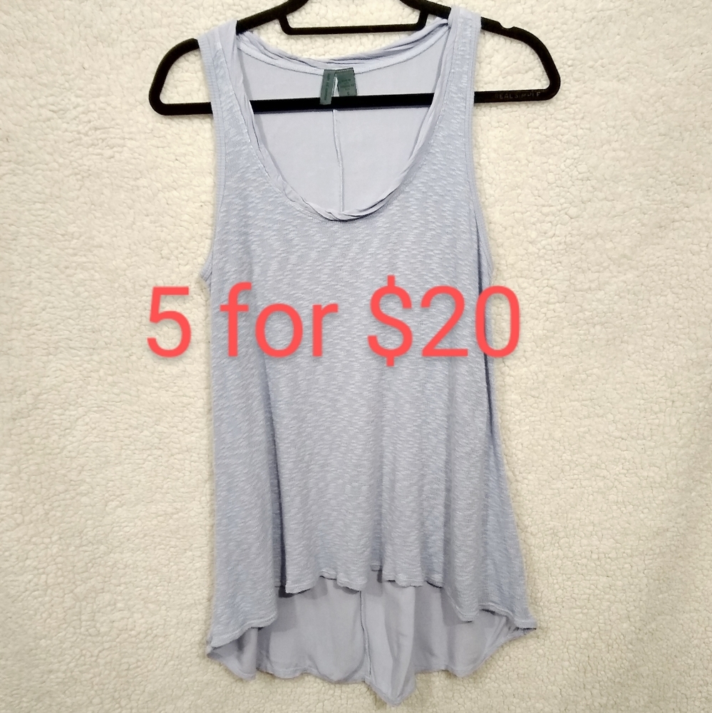 Pale purple tank top